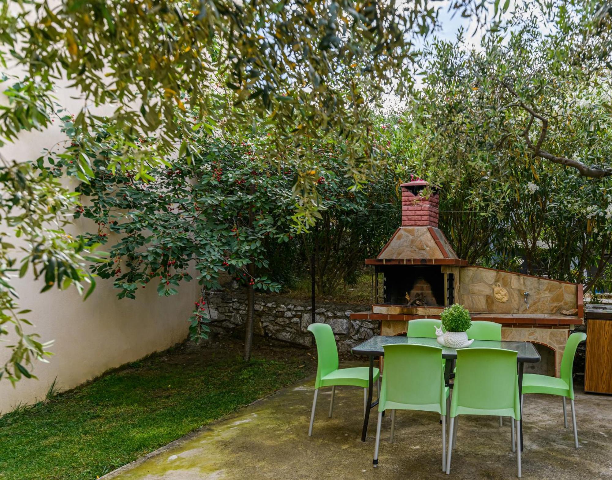 La Verde Apartments Limenaria  Extérieur photo